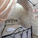 Trullo Lauro 別荘 チェーリエ・メッサーピカ