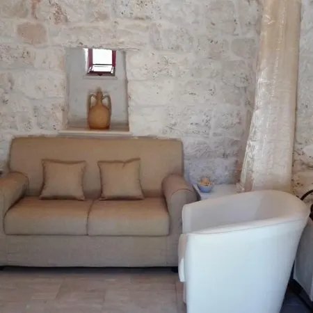 Trullo Lauro בית נופש *