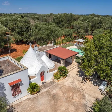 Holiday home Trullo Lauro